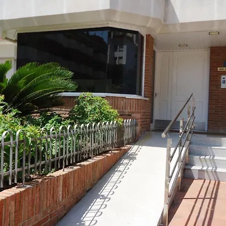 Apartment Playas Fenals-costa Brava Vacances
